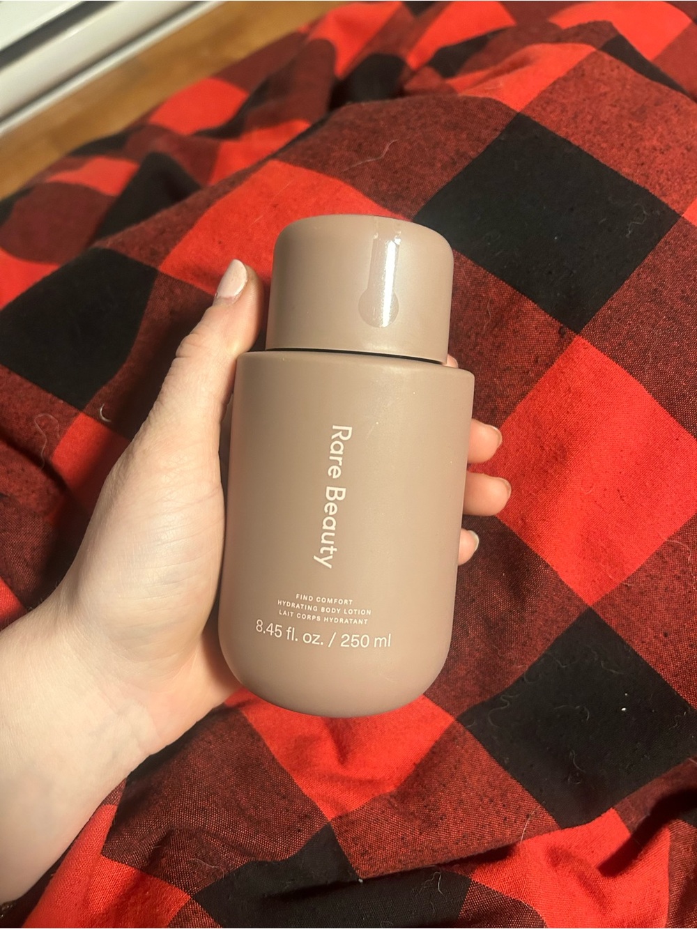 Rare Beauty Hydrating Body Lotion - Nude Taupe